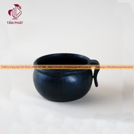 Quặng cóng ăn cao su cho gà