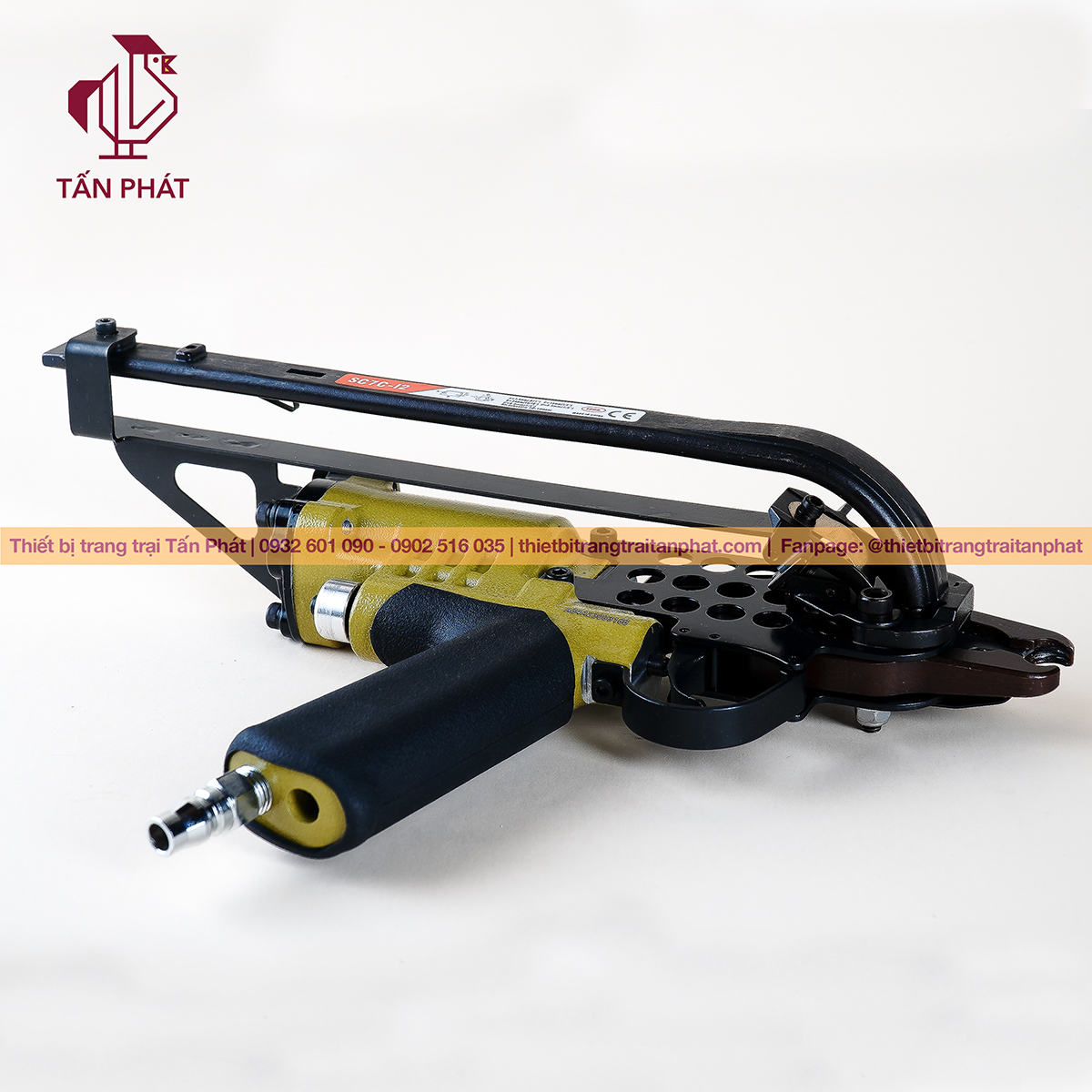 Súng bấm kim C cỡ lớn bấm chuồng gà - Thiết bị trang trại Tấn Phát Súng bấm kim C cỡ lớn